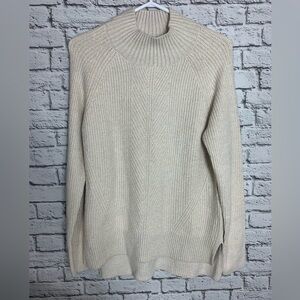 Denver Hayes  Women’s Neutral Toned Casual Sweater Size Medium